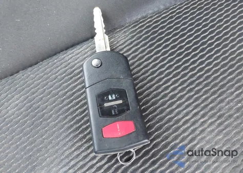 2013 Mazda Mazda5 Sport z USA, uszkodzony, nr VIN JM1CW2BL9D0154212